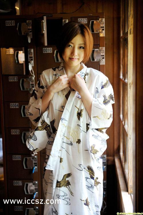 尤物在线精品视频,沉浸式精品视频盛宴